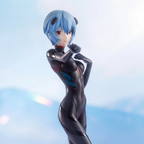 Rei Ayanami (Hand Over) Super Premium Figure